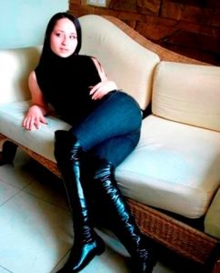 Элитная проститутка Вика - возраст 23, рост 162, вес 
