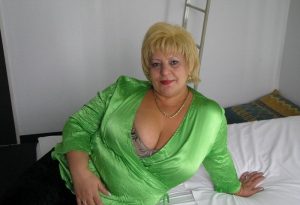Дешевая проститутка Тамара - возраст 50, рост 168, вес 